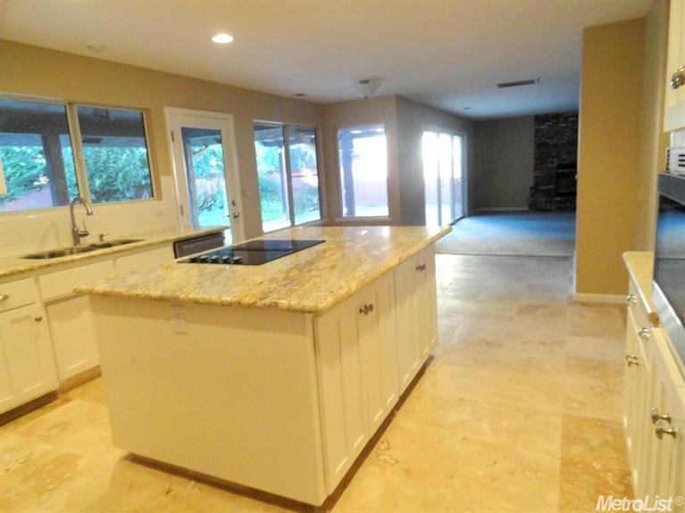 2375 Saint Anton Dr, Lodi, CA 95242 photo 3