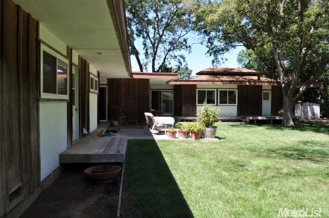27459 Oakside Dr, Davis, CA 95618 photo 9