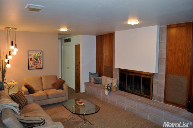 27459 Oakside Dr, Davis, CA 95618 photo 5