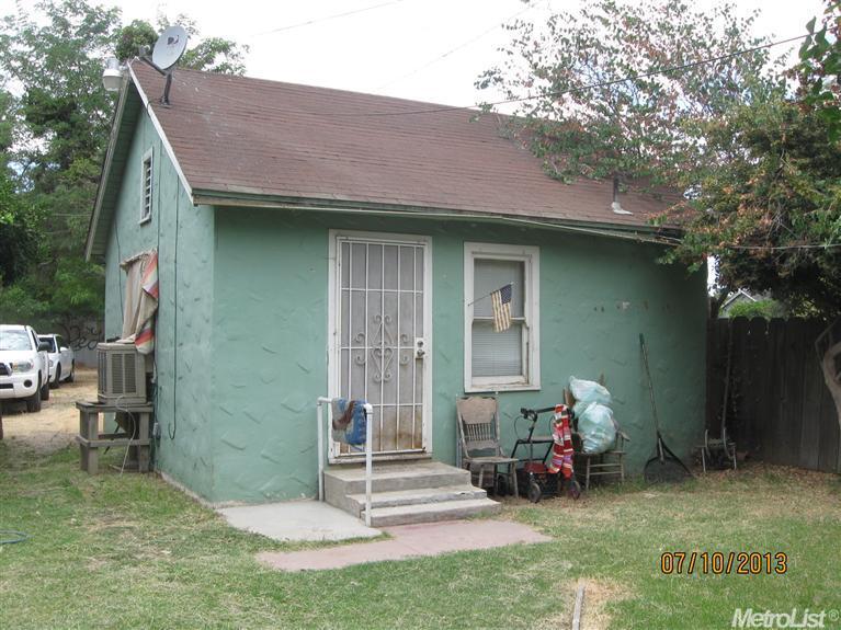 1517 Vernon Ave, Modesto, CA 95351 photo 2