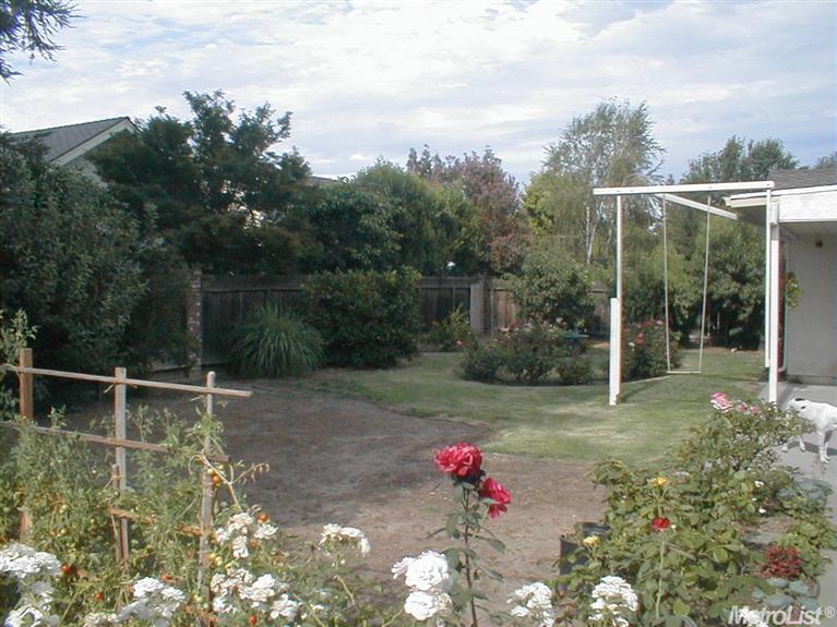 2645 E Hawkeye Ave, Turlock, CA 95380 photo 20