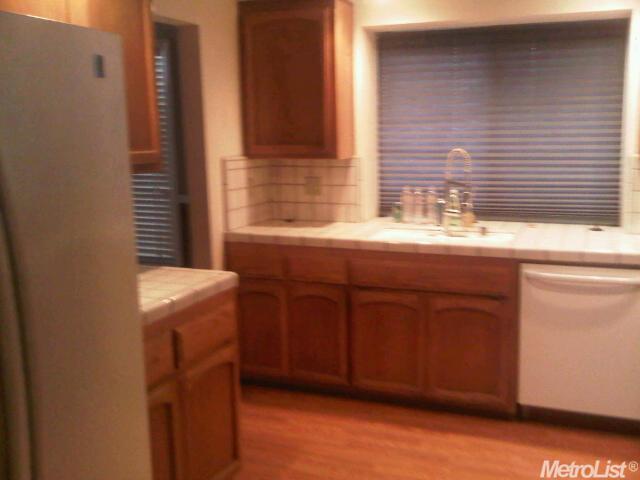 2057 Sheldon Dr, Modesto, CA 95350 photo 3