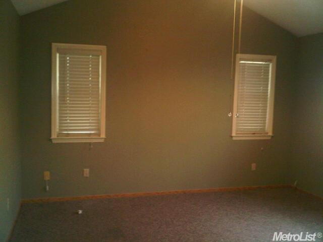 2057 Sheldon Dr, Modesto, CA 95350 photo 4
