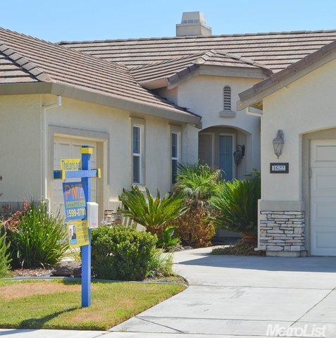 1622 Viggo Pl, Ripon, CA 95366 photo 2
