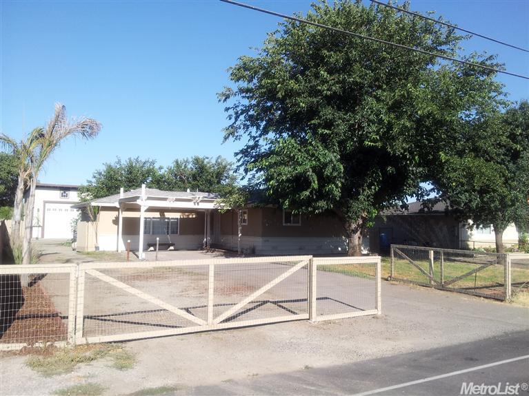 10390 S Janet Rd, French Camp, CA 95231 photo 1