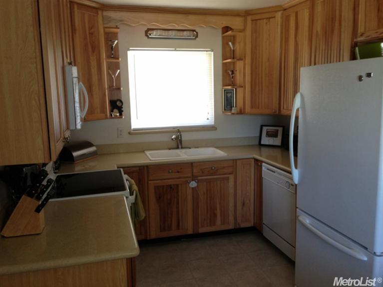 1637 Locke Rd, Modesto, CA 95355 photo 3