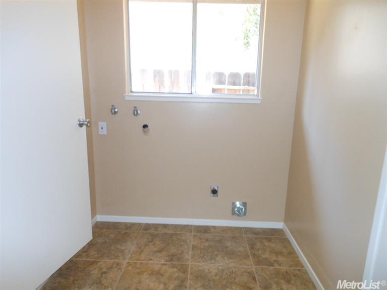 1440 Warfield, Modesto, CA 95350 photo 15