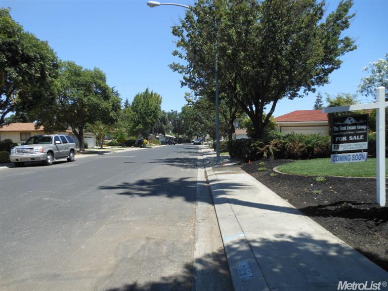 1440 Warfield, Modesto, CA 95350 photo 3