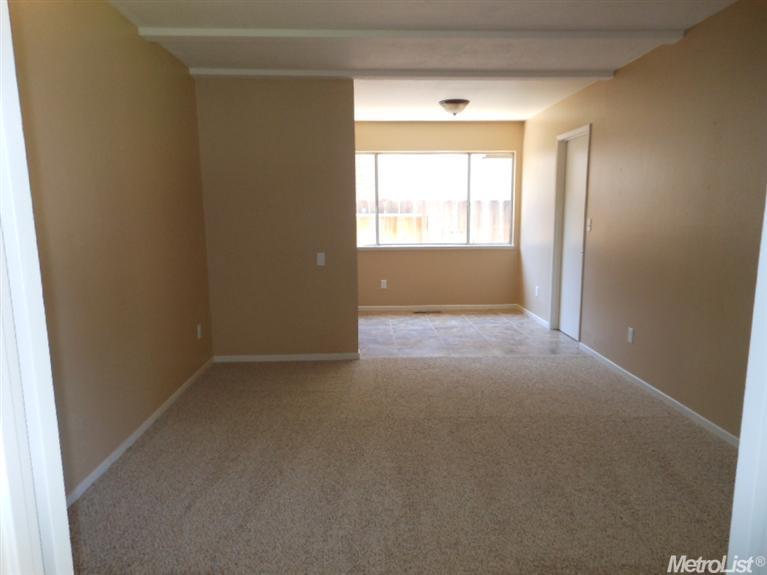 1440 Warfield, Modesto, CA 95350 photo 5