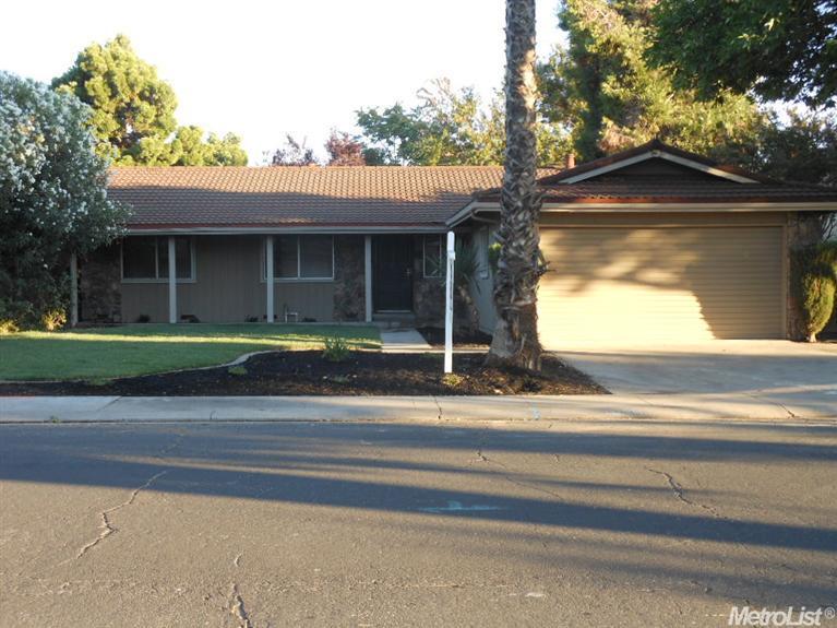 1440 Warfield, Modesto, CA 95350 photo 1