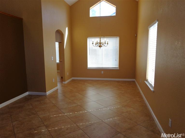3628 Dothan Dr, Modesto, CA 95357 photo 4