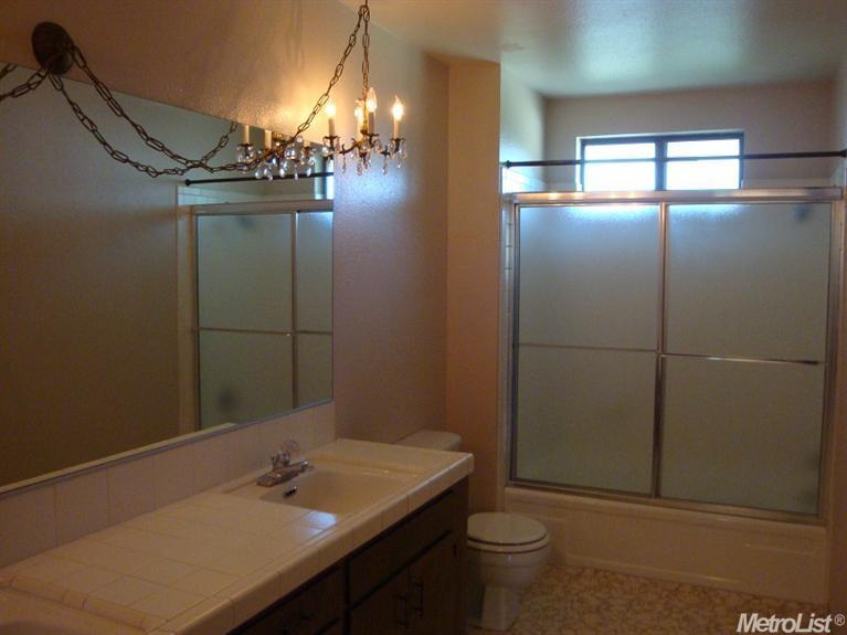 831 Tilden Dr, Lodi, CA 95242 photo 10