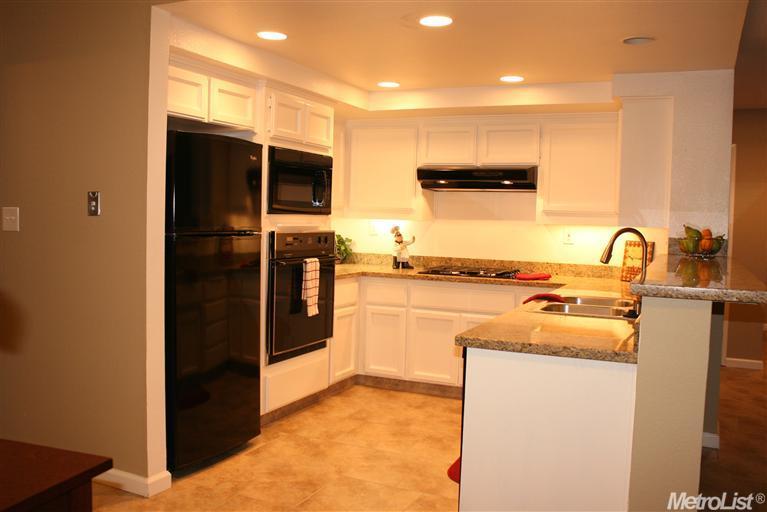 501 Waddell, Modesto, CA 95357 photo 7