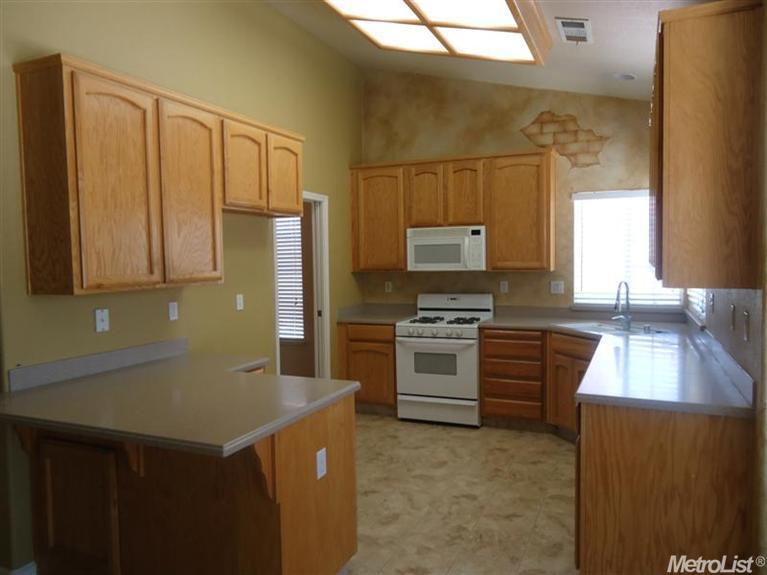 7419 Deforest Ct, Hughson, CA 95326 photo 8