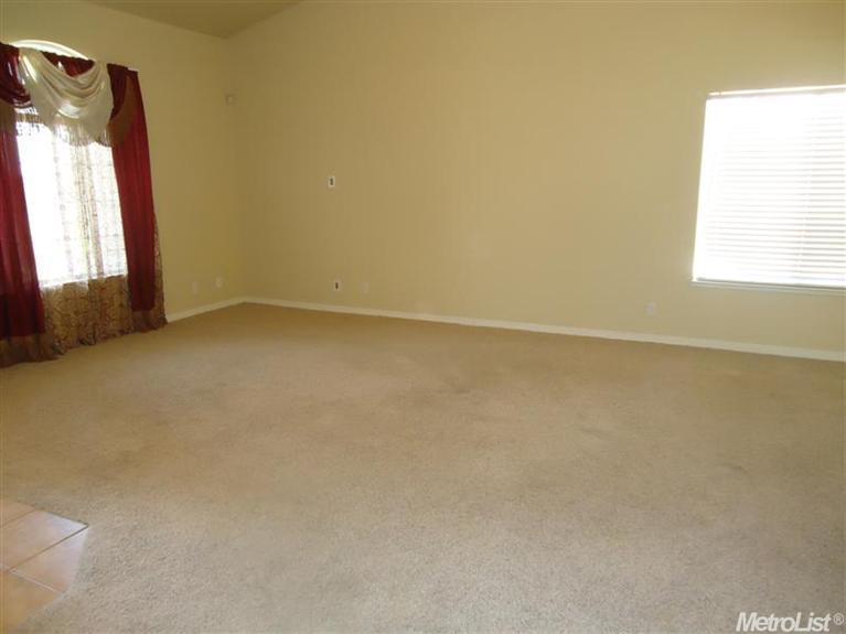 7419 Deforest Ct, Hughson, CA 95326 photo 5