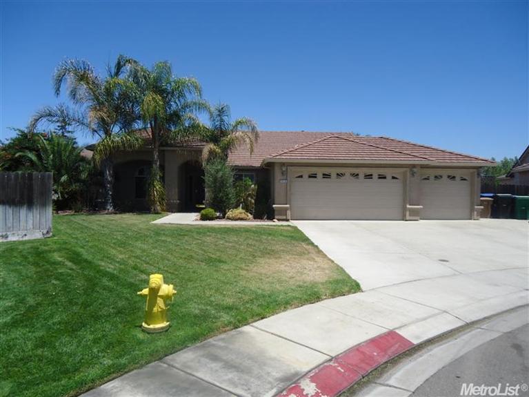 7419 Deforest Ct, Hughson, CA 95326 photo 2