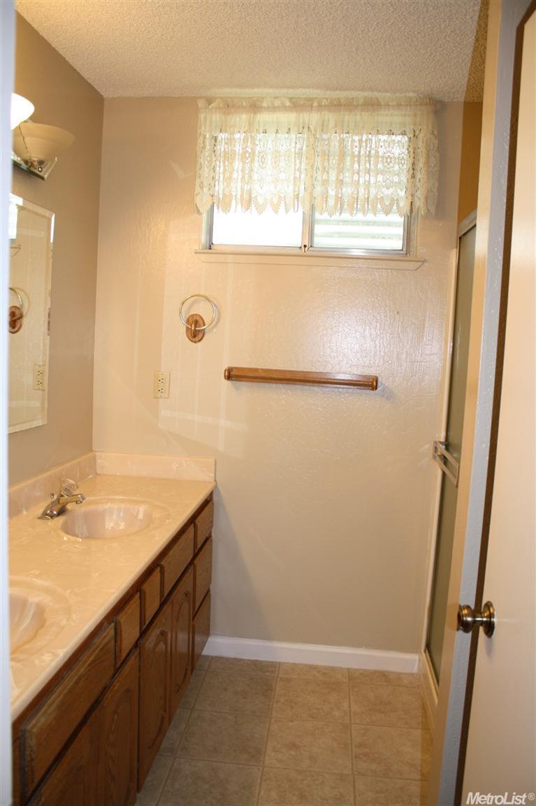 1351 Standridge Ct, Tracy, CA 95376 photo 11