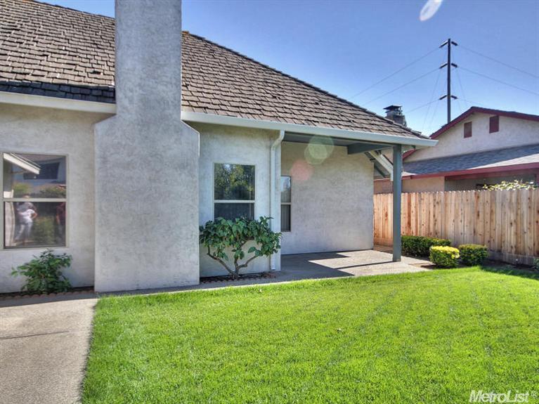 825 E Milgeo Ave, Ripon, CA 95366 photo 7