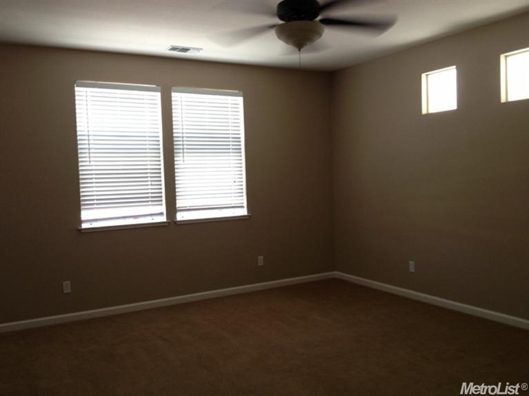 1076 Sallie, Tracy, CA 95376 photo 9