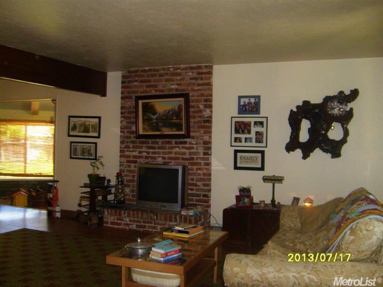 2380 Lakeside Dr, Merced, CA 95340 photo 4