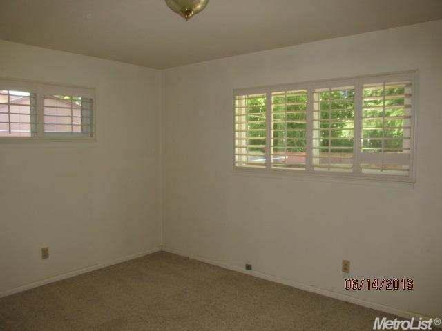 4765 Hixon Cir, Carmichael, CA 95608 photo 11