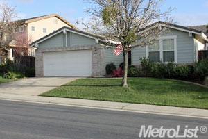 3131 Aaron Dr, Rocklin, CA 95765 photo 2