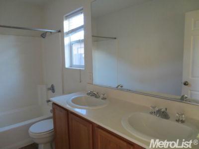 4355 Narraganset Way, Mather, CA 95655 photo 9