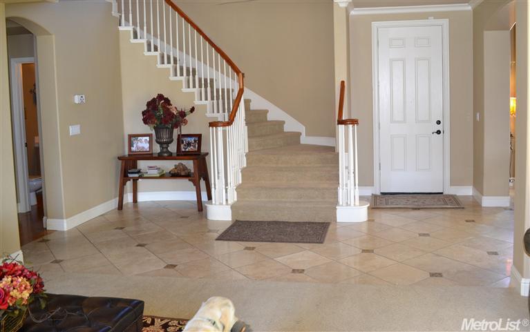 509 Gresham Ct, Roseville, CA 95747 photo 5