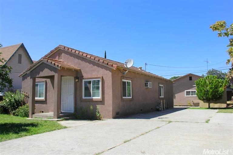 725 Watson Ave, Modesto, CA 95358 photo 1