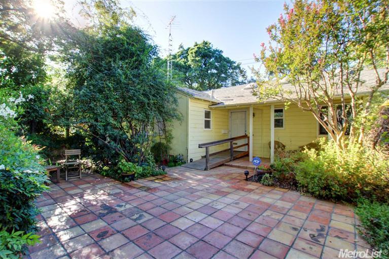 315 9th St, Davis, CA 95616 photo 3