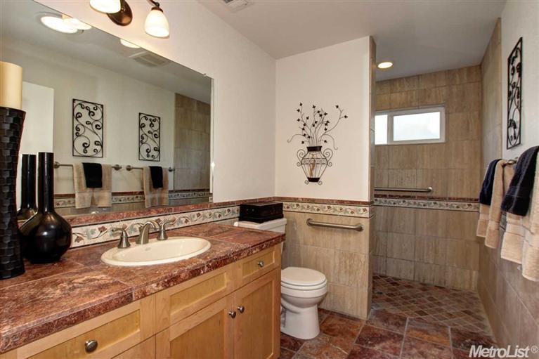 315 9th St, Davis, CA 95616 photo 18