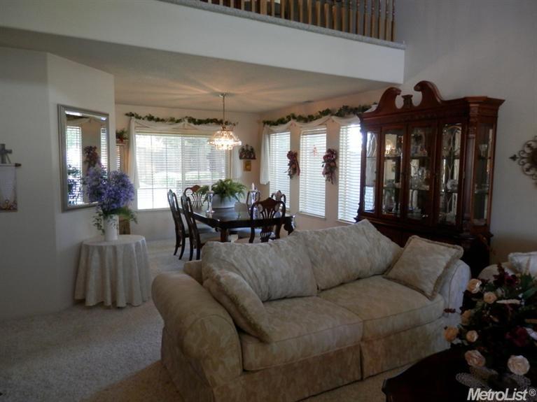 1801 Kit Fox Dr, Hughson, CA 95326 photo 4