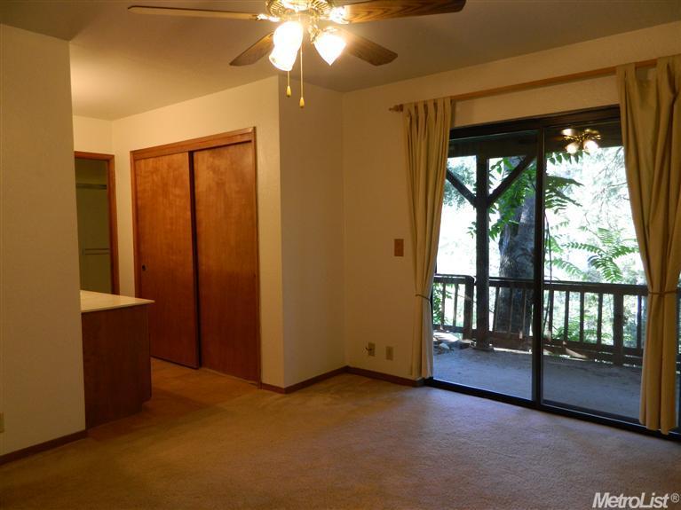 211 W Oak St, Colfax, CA 95713 photo 8