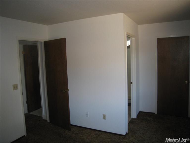 2361 Drew Ave, Turlock, CA 95382 photo 4