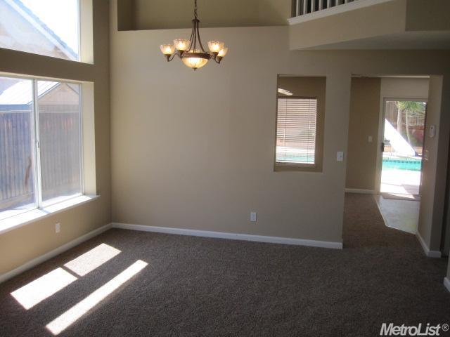 1422 Whittingham Dr, Tracy, CA 95377 photo 5