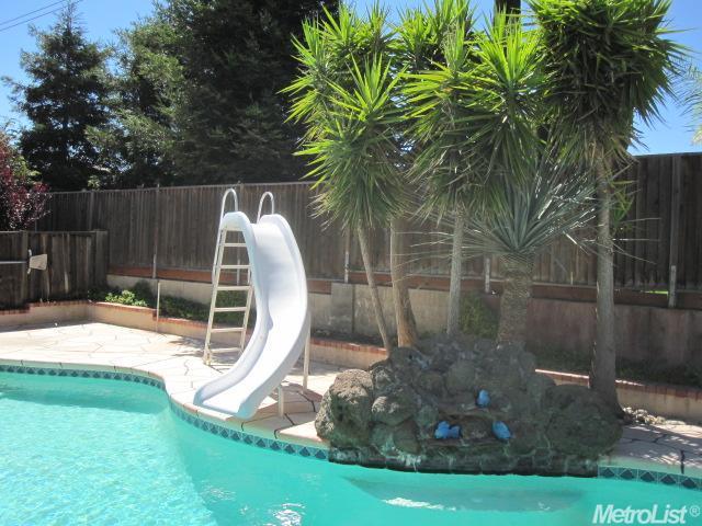 1422 Whittingham Dr, Tracy, CA 95377 photo 9