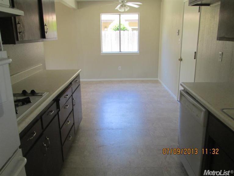 3012 Freedom, Modesto, CA 95354 photo 2