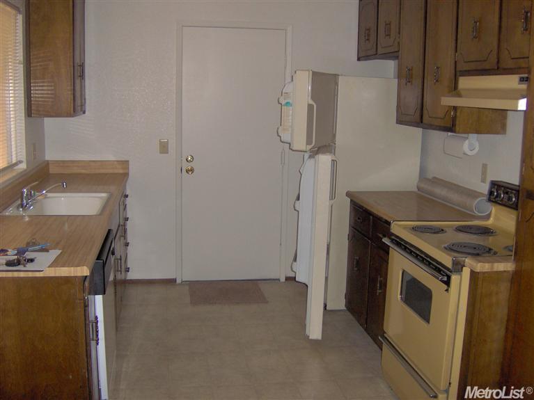 820 Arnold St, Davis, CA 95618 photo 3