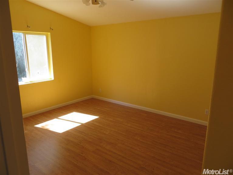 11114 E Comstock Rd, Stockton, CA 95215 photo 20