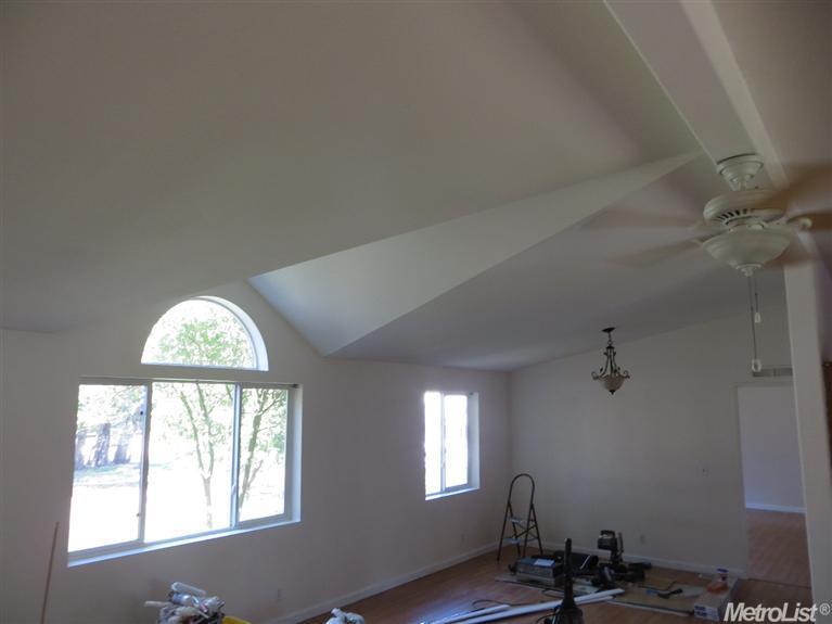 11114 E Comstock Rd, Stockton, CA 95215 photo 23