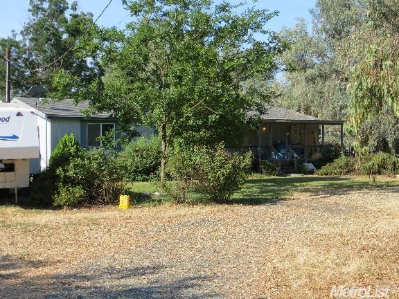 11114 E Comstock Rd, Stockton, CA 95215 photo 6
