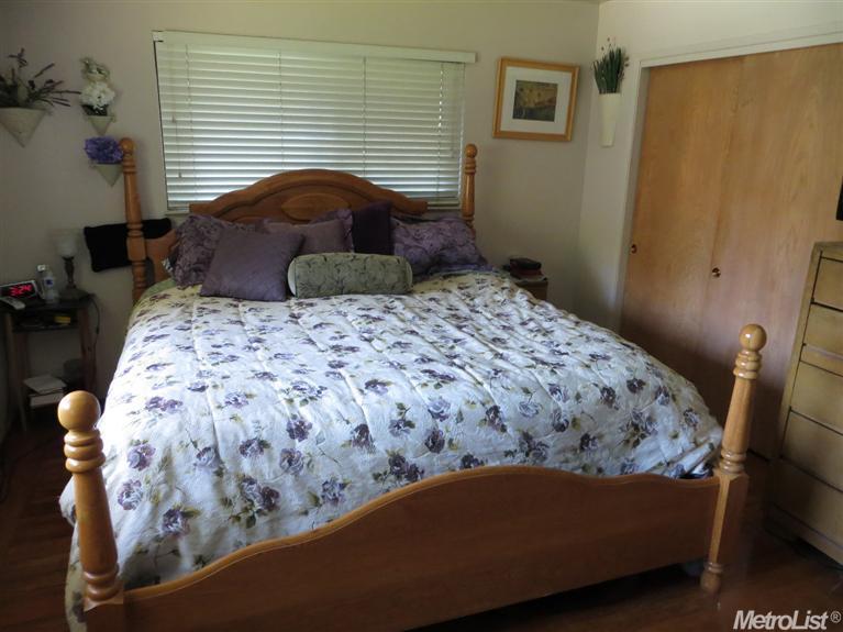 11114 E Comstock Rd, Stockton, CA 95215 photo 16