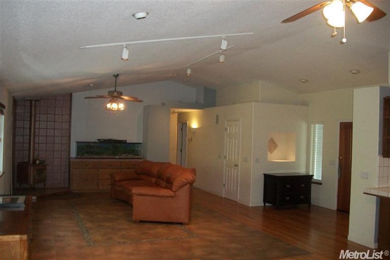 5209 Crestline Dr, Foresthill, CA 95631 photo 4