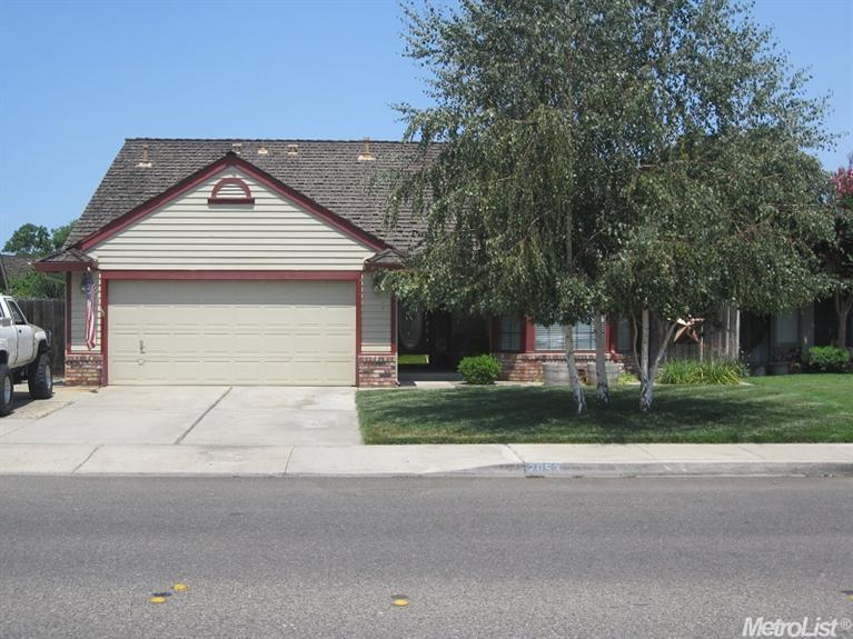 2053 Sheldon Dr, Modesto, CA 95350 photo 1