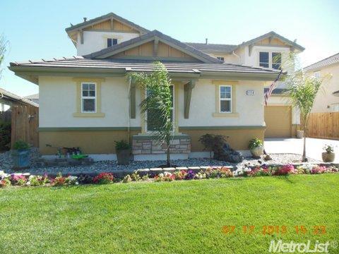 1114 Cabanel Ln, Patterson, CA 95363 photo 1
