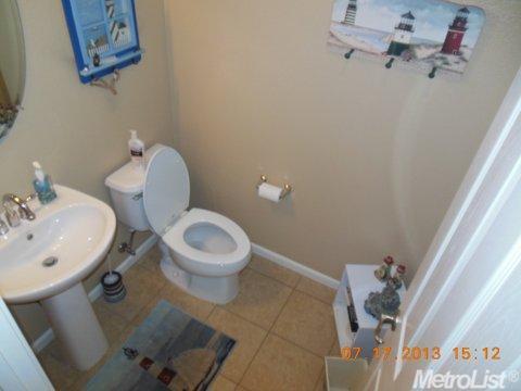 1114 Cabanel Ln, Patterson, CA 95363 photo 9