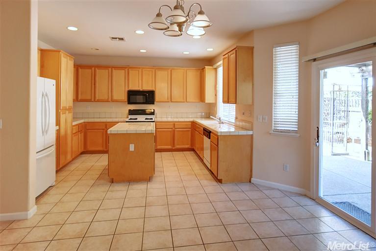 4251 Arroyo Ave, Davis, CA 95618 photo 7