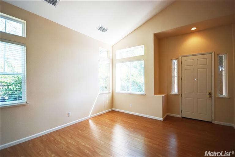 4251 Arroyo Ave, Davis, CA 95618 photo 3