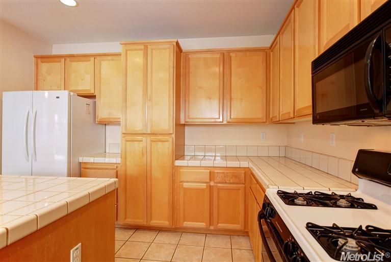 4251 Arroyo Ave, Davis, CA 95618 photo 9