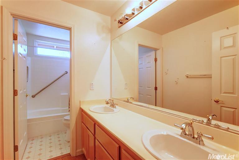 4251 Arroyo Ave, Davis, CA 95618 photo 20